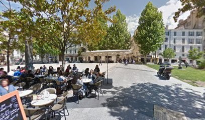 Les Carreaux Bleus Khaled, Carrossier à Marseille 01