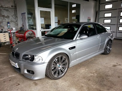 Garage du stade, Carrossier à Saint-Bonnet-de-Joux