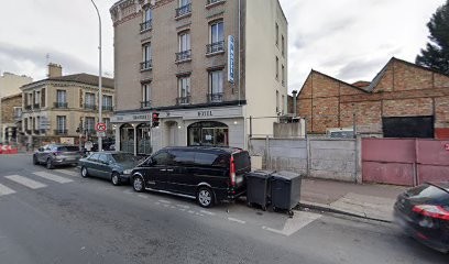 Autostart, Carrossier à La Courneuve