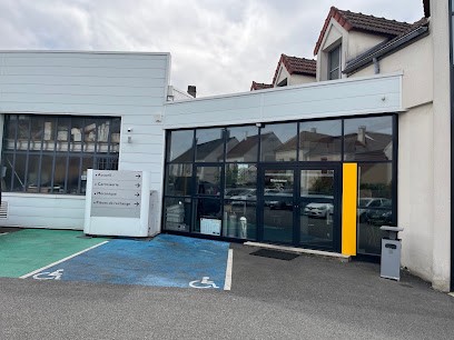 RENAULT - Garage Saint Nicolas, Carrossier à Neauphle-le-Château