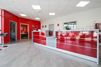 AXIAL -CARAXIAL, Carrossier à Magenta