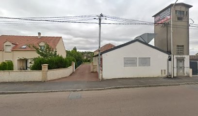 Max Street Concept, Carrossier à Étampes-sur-Marne