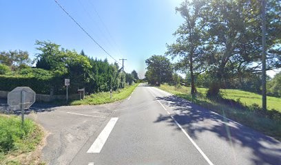 Garage Feniou, Carrossier à Anville