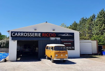 Carrosserie Riccio, Carrossier au Triadou