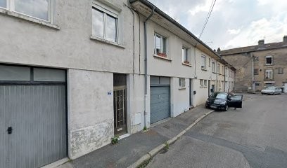 Marquis Julien, Carrossier à Pont-Saint-Vincent