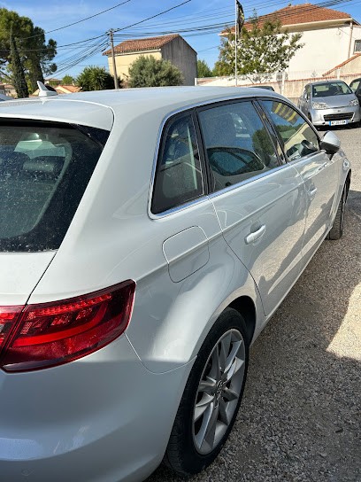 STAR AUTOMOBILE TOUTES ASSURANCES TOUTES MARQUES, Carrossier à Plan-de-Cuques