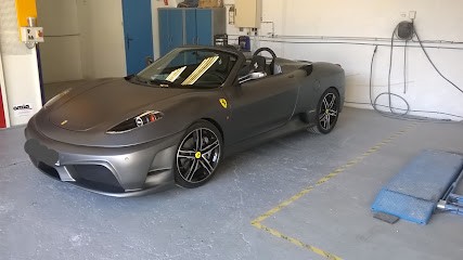 Carrosserie Ajana, Carrossier au Luc