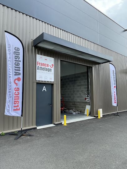 France Attelage Centre De Pose Merignac, Carrossier à Mérignac