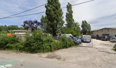 Cazorla Jose, Carrossier à Cubzac-les-Ponts