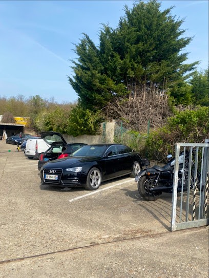 CARROSSERIE DES 4 CHEMINS, Carrossier à Méry-sur-Oise
