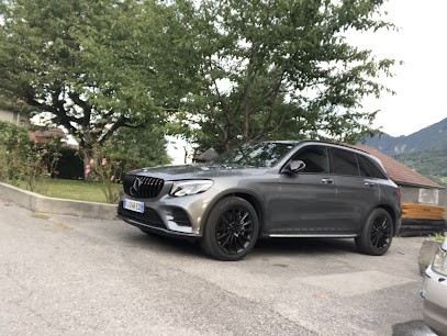 Carrosserie JB Dunand, Carrossier à Vougy