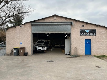 C.S Carrosserie, Carrossier à Montagnac