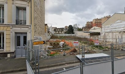 Asivry, Carrossier à Ivry-sur-Seine