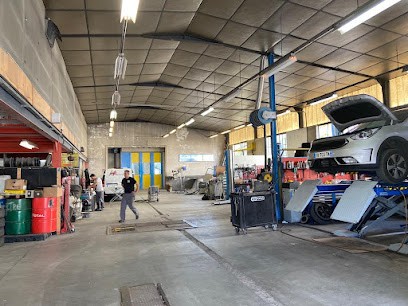 AXIAL - CARROSSERIE PAÏS, Carrossier à Ville-la-Grand