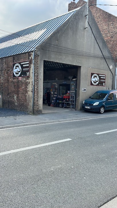 moz'cars garage, Carrossier à Neuville-Saint-Rémy