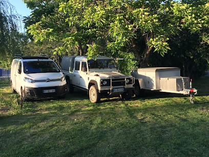 L'Aménageur Du Bourbonnais, Carrossier à Magnet