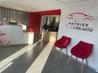 Ouest Lyonnais Automobile, Carrossier à Grézieu-la-Varenne