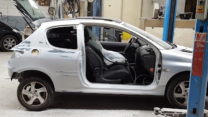 EQUINOX | Garage, Carrosserie, Peinture, Pare-Brise à Taverny, Carrossier à Taverny