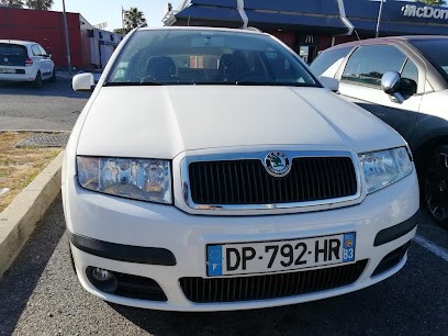 Carrosserie Poppy, Carrossier à Saint-Cyr-sur-Mer