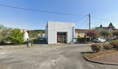 Chouet Jean-Michel, Carrossier à Port-Sainte-Foy-et-Ponchapt