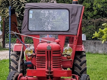 Carrosserie Vanzetto, Carrossier à Champagnier