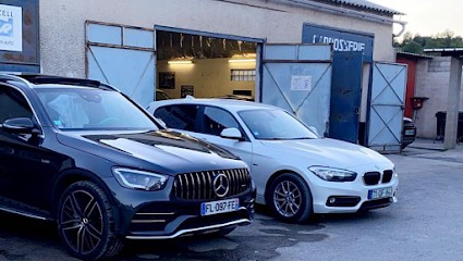 CARROSSERIE ISK RIZKI, Carrossier au Crès