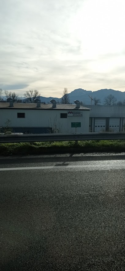 Carrosserie Mendes, Carrossier à La Motte-Servolex