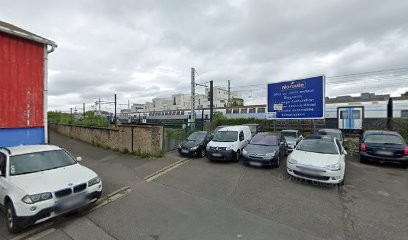 Devélia, Carrossier à Viry-Châtillon