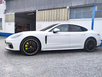 SereniCAR-Melun, Carrossier à Melun