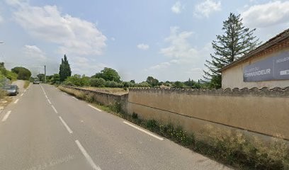 montfort garage, Carrossier à Montfort-sur-Argens