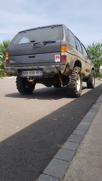 M-Auto Occasions Sud-Ouest, Carrossier à Villaudric