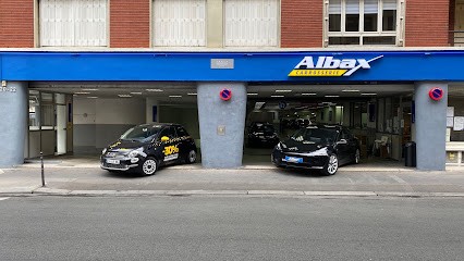 Carrosserie Albax - Paris 15 - Tesla Approved BodyShop, Carrossier à Paris 15