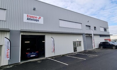 FRANCE ATTELAGE Centre de pose NANTES, Carrossier à Saint-Herblain