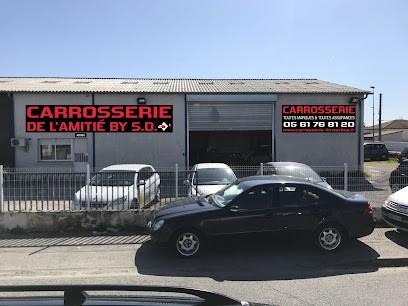 Carrosserie de l'amitié by S.D, Carrossier à Fonsorbes