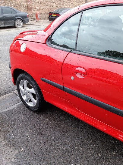 Garage Maraux Sarl Les3k, Carrossier à Daours