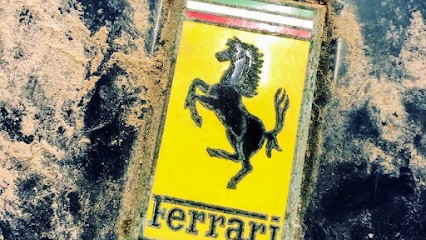 Atelier Youngtimer, Carrossier à La Chapelle-des-Pots