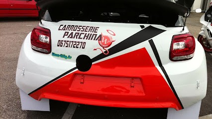 Parchina William, Carrossier à Domène