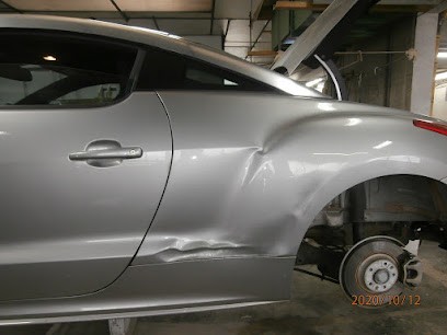 Avia - Garage Guenot / Renault, Carrossier à Mandeure